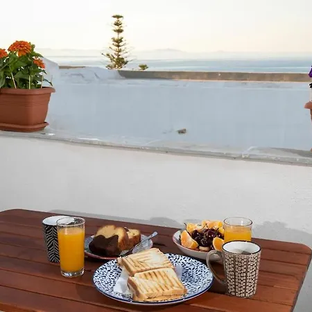 Cycladic Sea View House Near The Castle 아파트